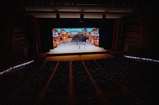 Ансамбль танца Сибири им. Годенко отметил 65-летие на сцене Кремля